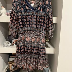 Great lightweight dress. Day or night, great for travel dinner graduation etc